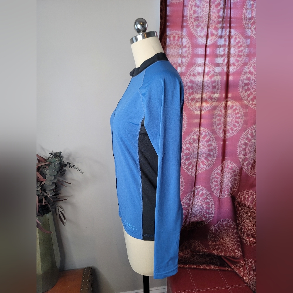 Sunday Afternoons Swim Shirt Blue Size XS - Picture 7 of 12